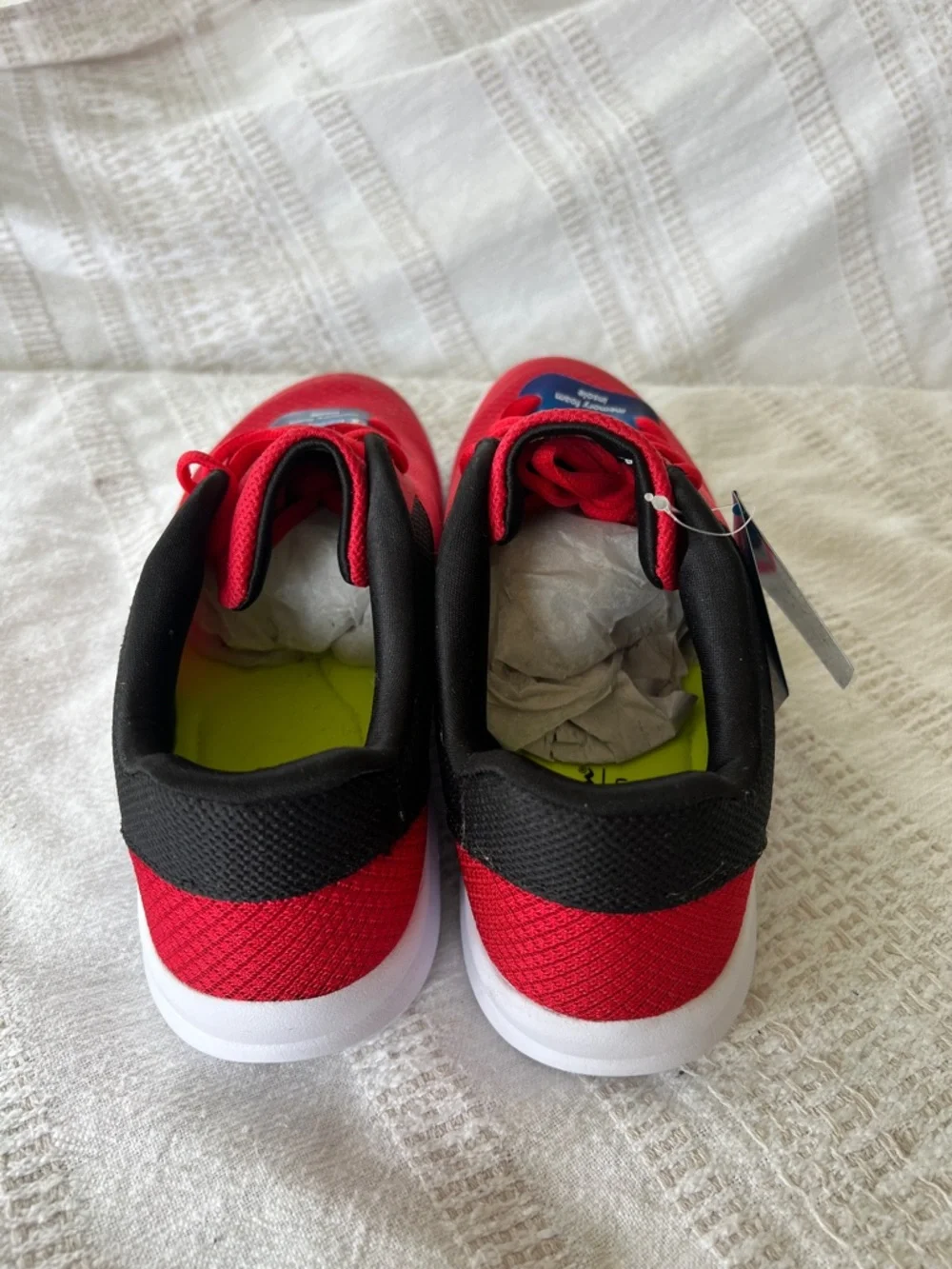NWT Champion Men’s Red and Black Lightweight Running Shoes - Picture 3 of 8